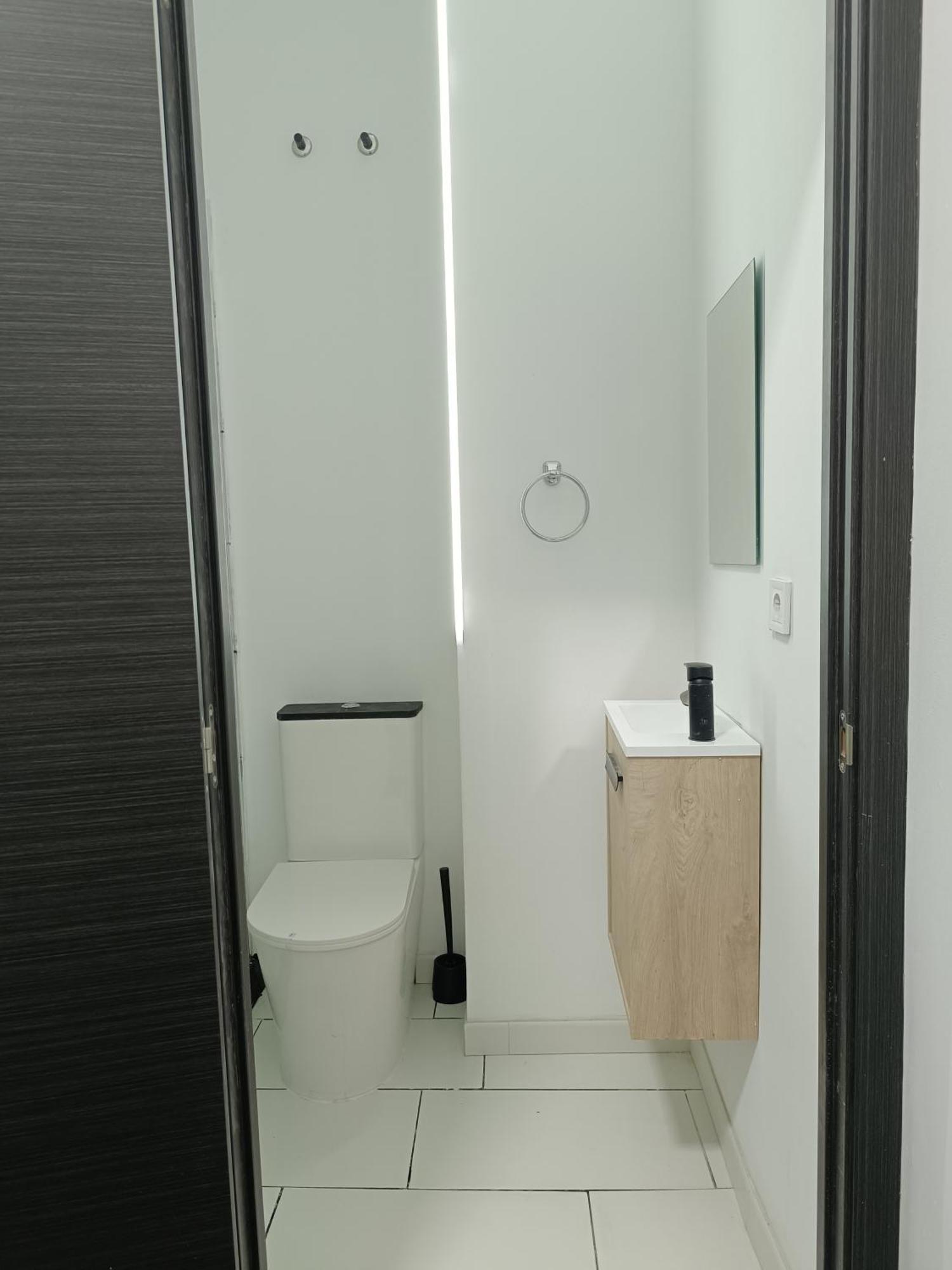 Family Delux Center Apartment Madrid Exterior photo